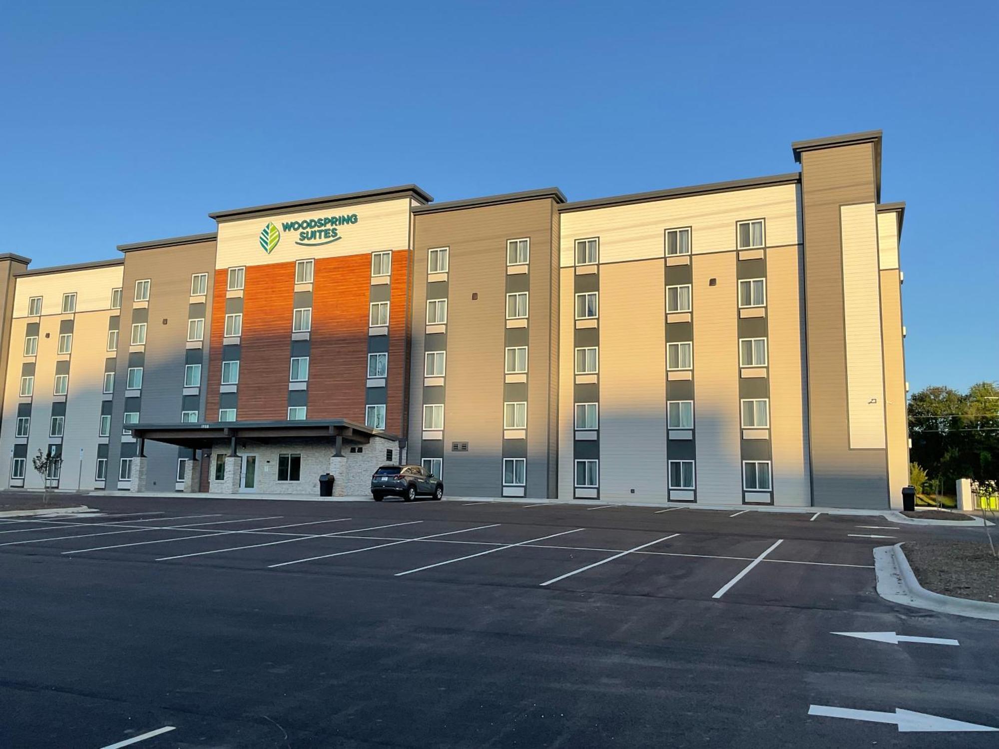 Woodspring Suites Winston-Salem Near Hanes Mall 외부 사진